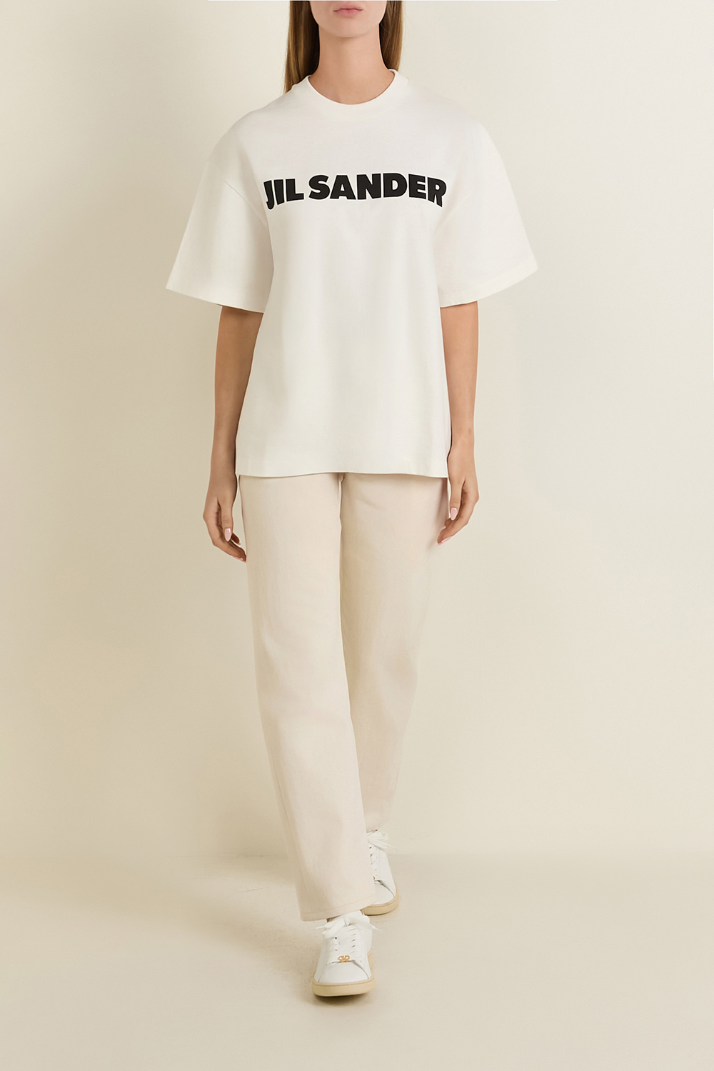 חולצת טי לוגו